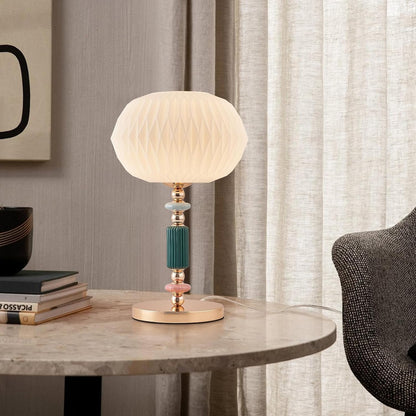 Lámpara de mesa moderna con pantalla de vidrio blanco lechoso y base metálica, lámpara de escritorio con cable y interruptor, adecuada para dormitorio y sala de estar.