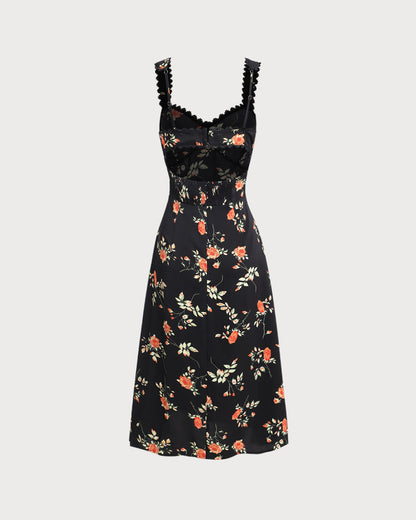 El vestido largo negro con flores, volantes y tirantes finos